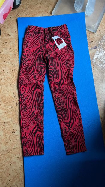 Super jean skinny taille 34 pull& bear