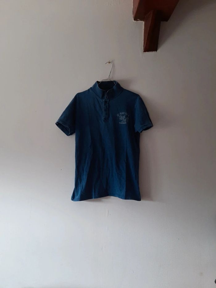 Polos