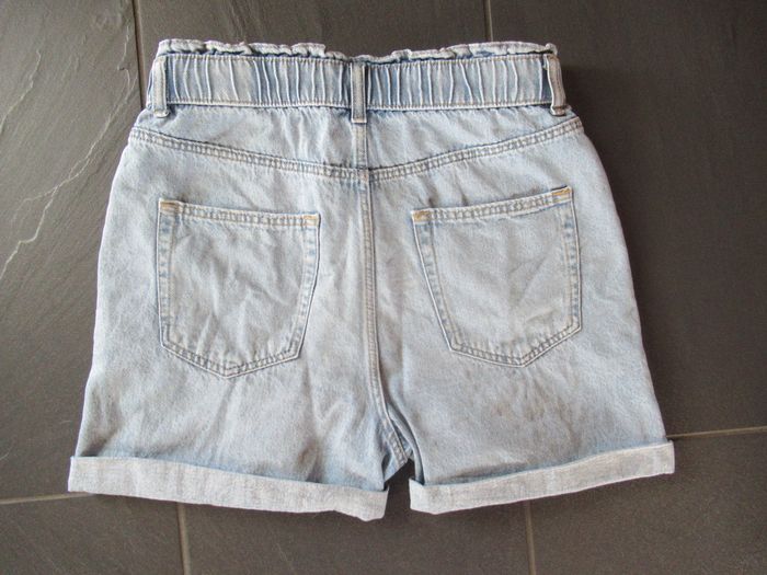 Short jean's fille Kiabi 34 / 14 ans - photo numéro 3