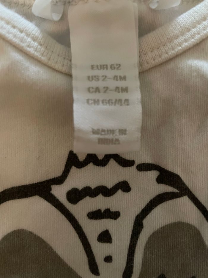 Lot vêtements Garçon 6 mois - photo numéro 2