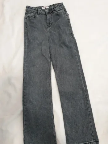 Jean taille haute staight gris
