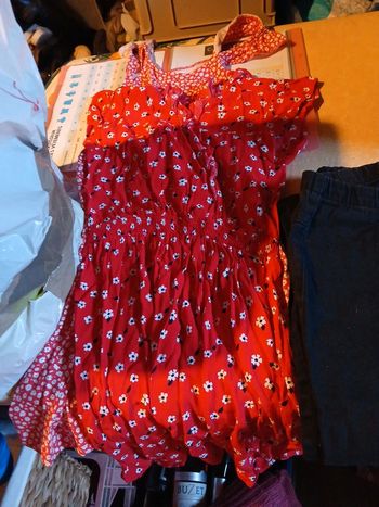 Lot vêtements fille taille 8 ans