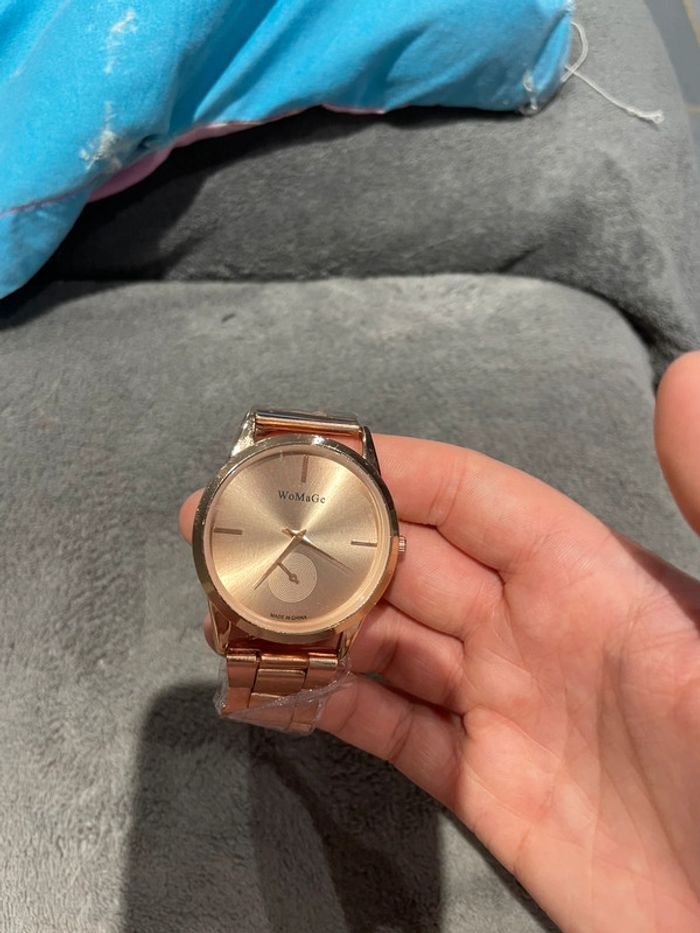 Montre femme - photo numéro 2