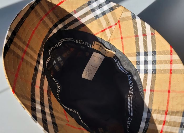 Chapeau Bob Burberry neuf - photo numéro 7