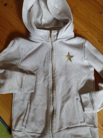 Gilet à capuche 10  ans