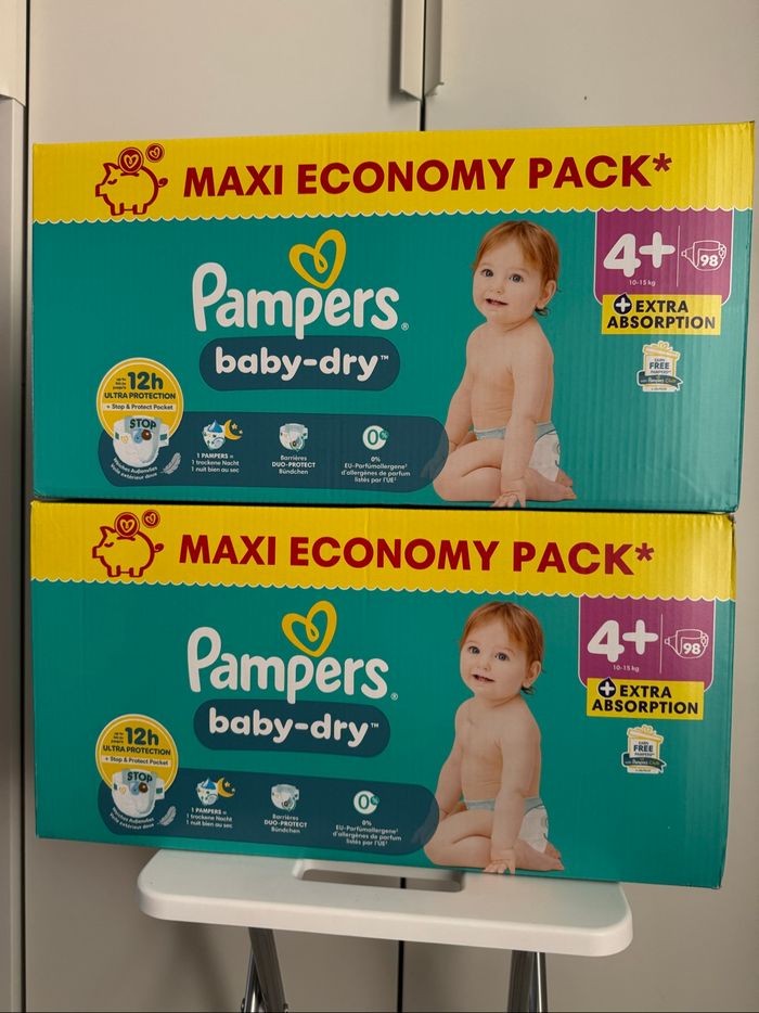 108 couches Pampers premium taille 4+