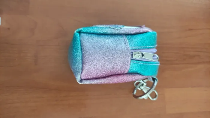 Petit sac porte clé pingouin pailleté - photo numéro 6