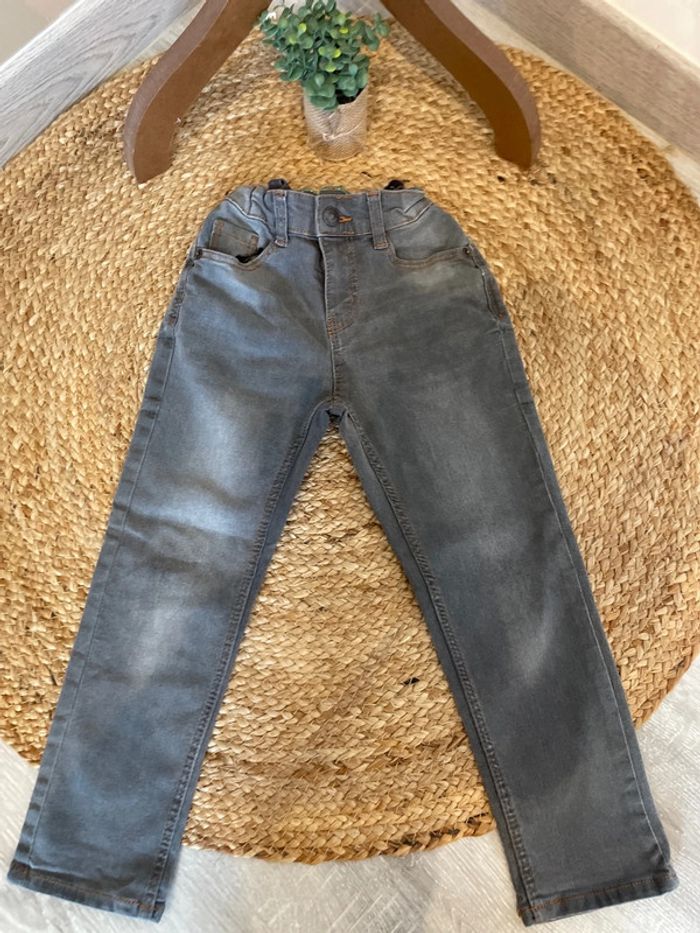 Jeans garçon 5 ans - photo numéro 2