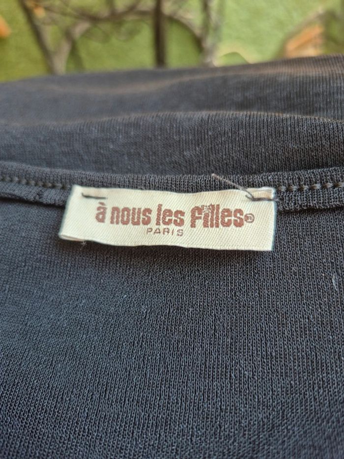 Petit haut noir uni - photo numéro 6