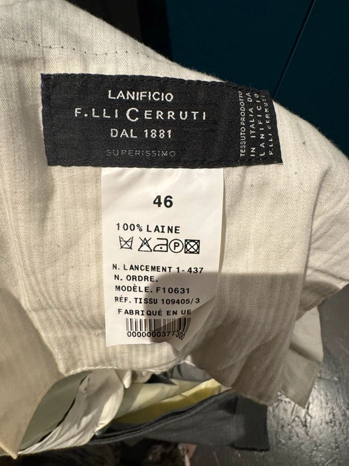 Costume Cerruti taille 52 - photo numéro 4