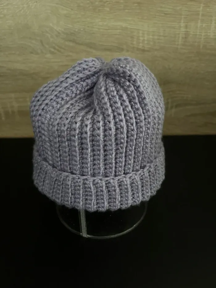 Bonnet bébé fait main parme violet 3-6 mois, 42 cm Neuf avec étiquette
