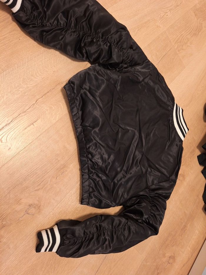 Veste bomber bershka noir - photo numéro 4
