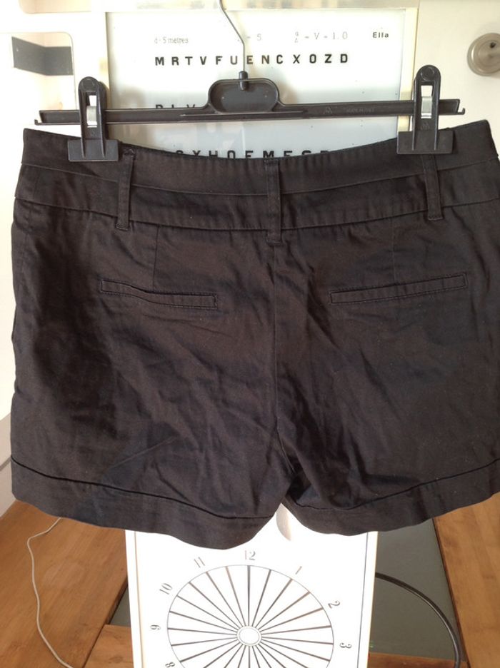 Short noir camaïeu - photo numéro 3