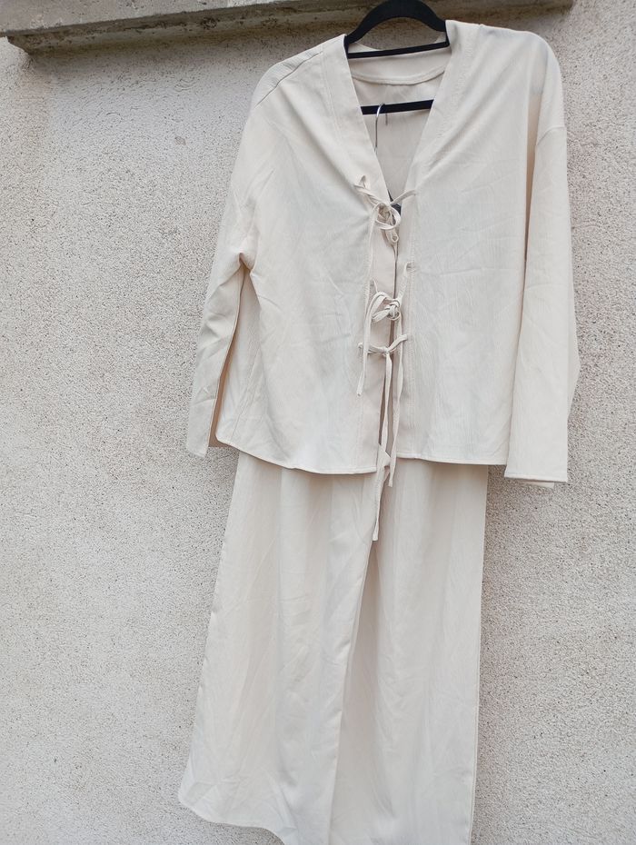 Ensemble shein T36 couleur crème - photo numéro 3