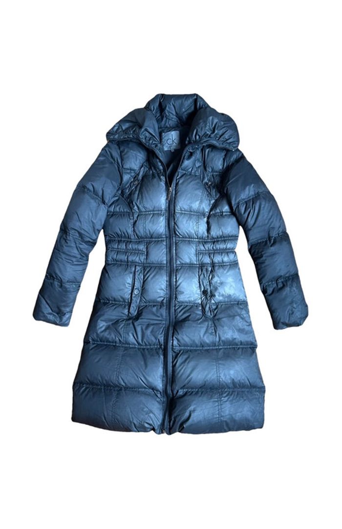 Magnifique doudoune Calvin Klein Très chaude et agréable Taille L