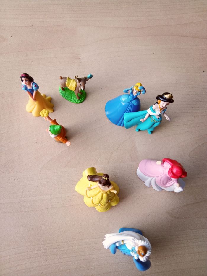 Lot de figurines décoratives miniatures princesses Disney - photo numéro 5