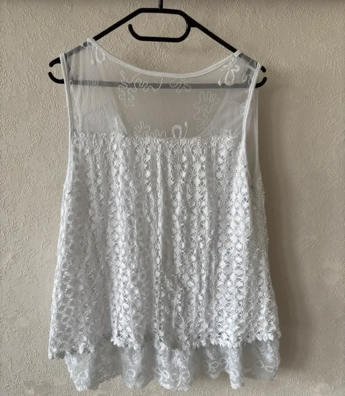 Débardeur blanc - photo numéro 2