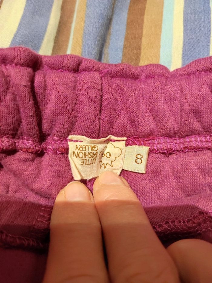 Jupe courte - photo numéro 3