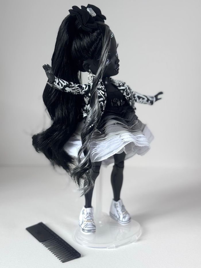 Shanelle shadow High Rainbow High - photo numéro 8