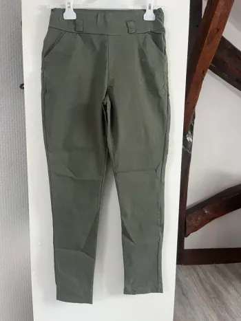 Pantalon ajusté