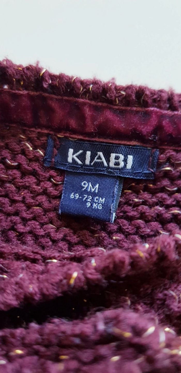 Gilet bordeaux Kiabi 9 mois - photo numéro 2