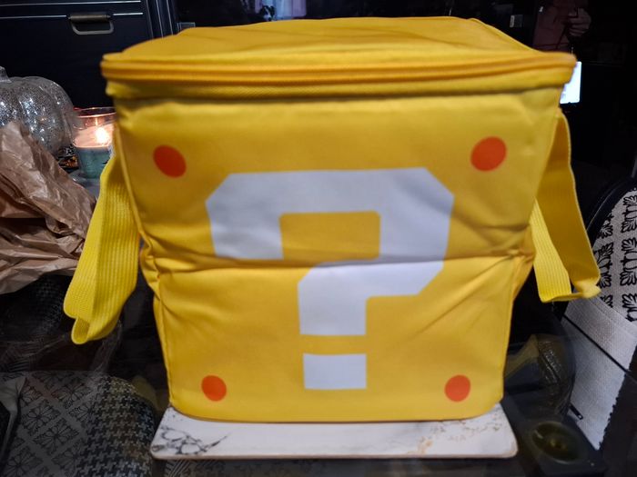 Sac à lunch glacière sac isotherme de Mario Kart et Super Mario Bros en forme de Mystery Box Cube Mini bloc - photo numéro 2