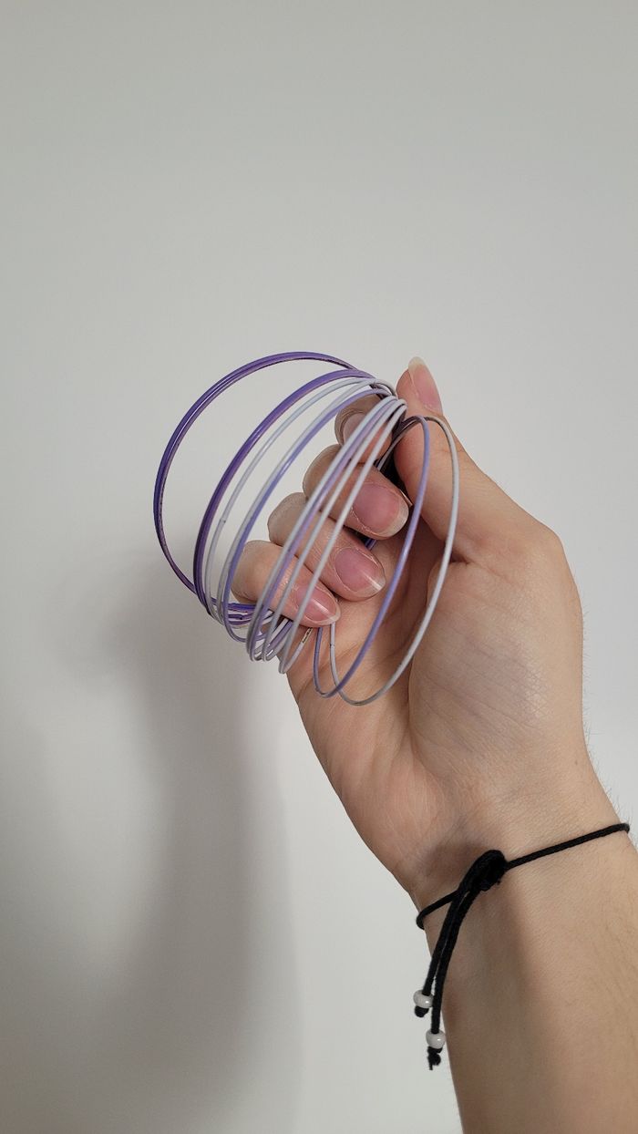 Bracelets rond anneaux bleutés - photo numéro 3