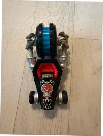 Figurine skylanders crypt crusher véhicle très bon état