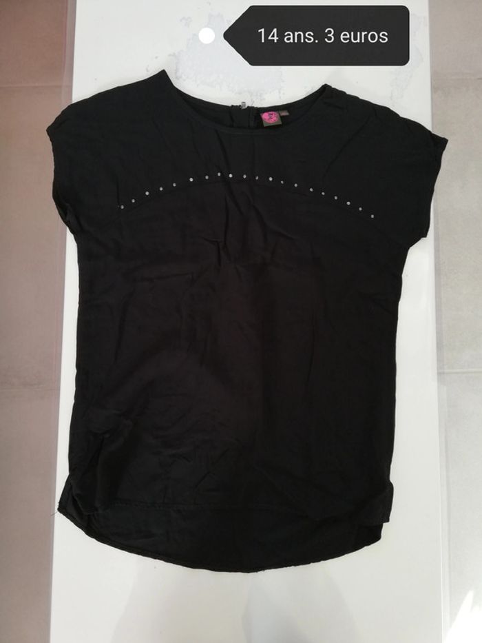 Tee shirt taille 14 ans