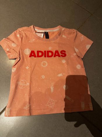 T shirt manches courtes - Adidas - Planète / Soleil / Fusée / Comète / Etoiles - Rose - 5/6 ans