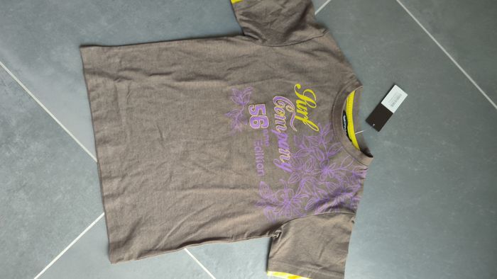 tee shirt neuf tout compte fait 6 ans