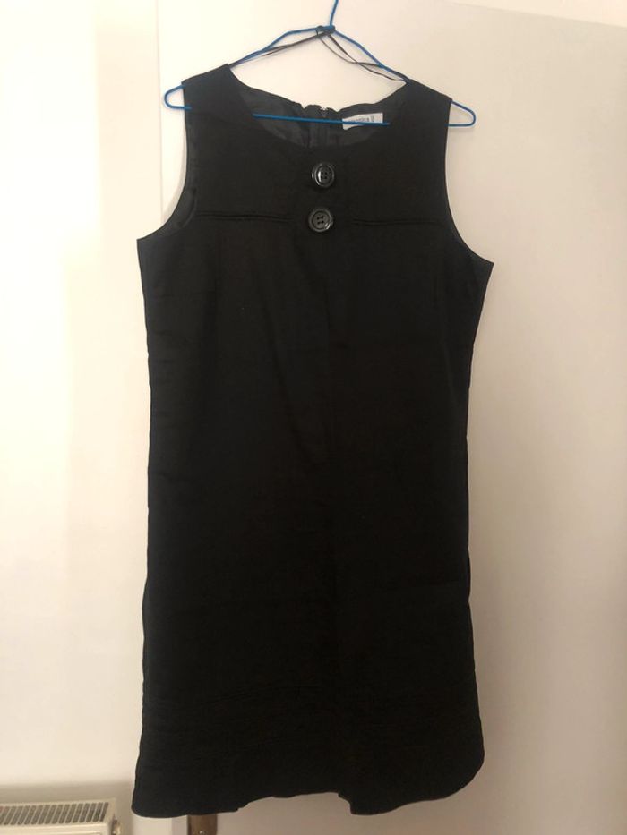 Robe noire marque Yessica