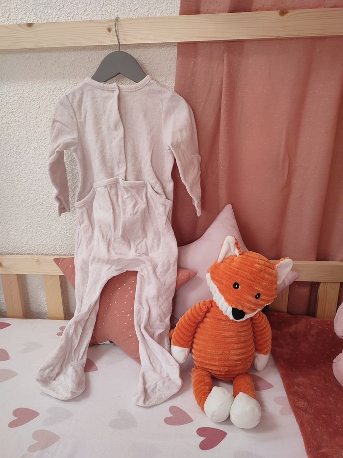 Pyjama une pièce - Stitch et Angel - 23 mois - Bon état - Disney Orchestra - photo numéro 4