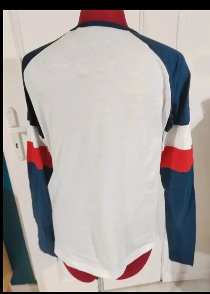 T shirt manches longues - photo numéro 2