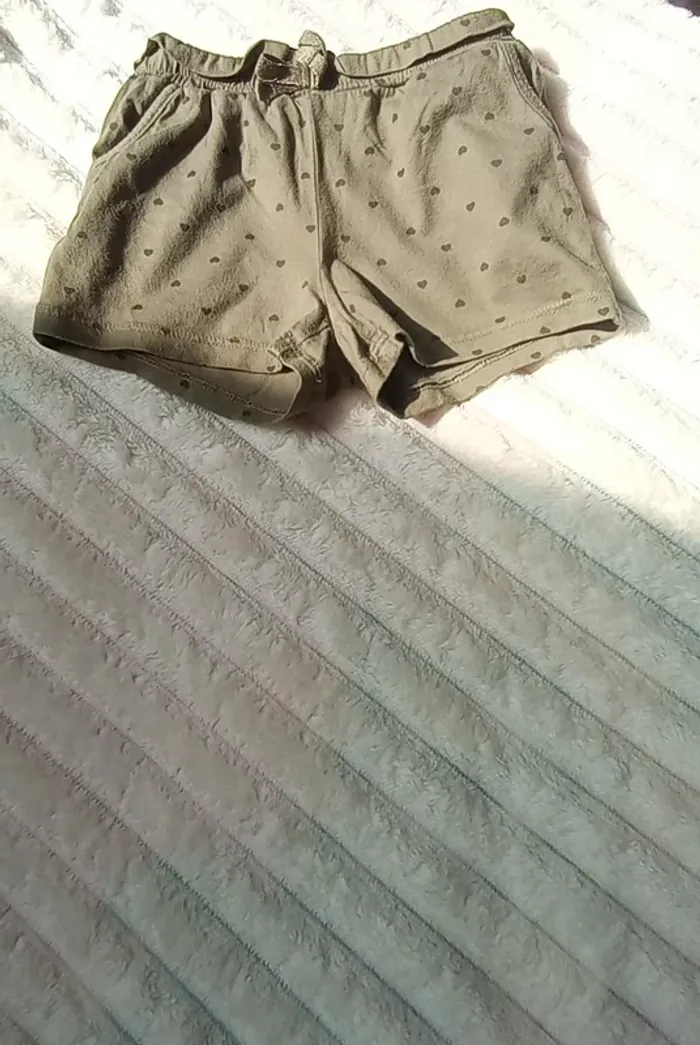 Short Kaki H&M 92 cm - photo numéro 17