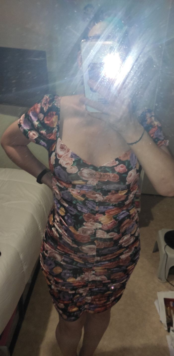 Robe fleurie fine - photo numéro 9