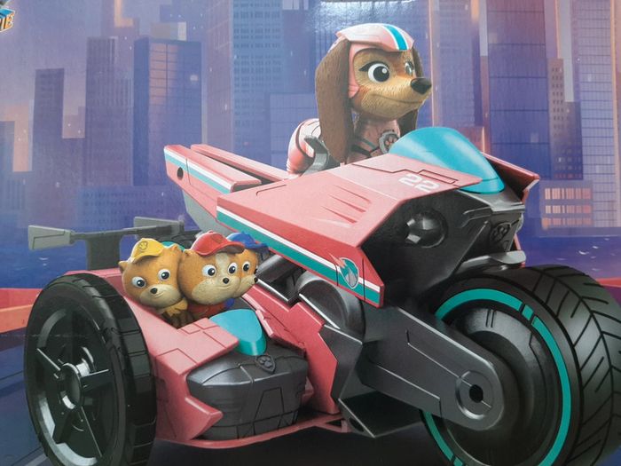 Moto liberty et sa moto transformable paw patrol - photo numéro 6