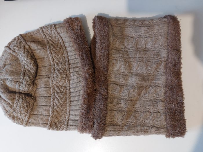 beau ensemble cache cou et bonnet marron 10 ans - photo numéro 2