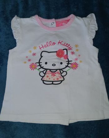 T-shirt Hello Kitty t. 6 mois