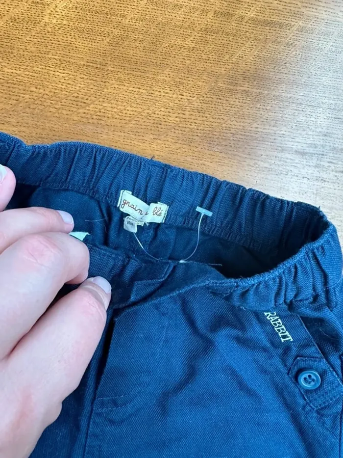 Short grain de blé bleu marine 6 mois - photo numéro 6