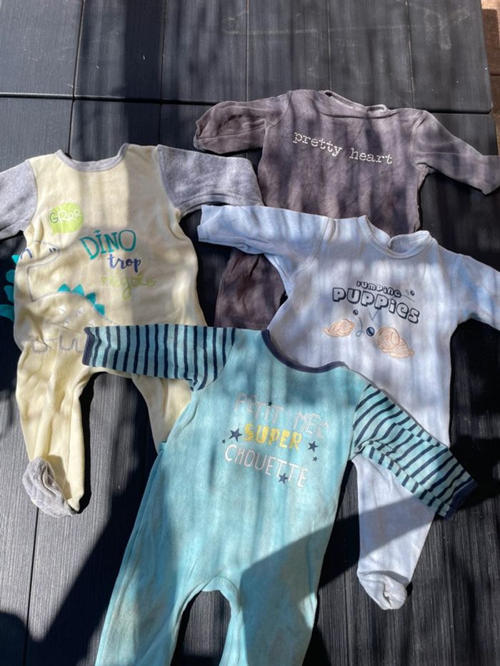Lot de pyjamas 12mois - photo numéro 8