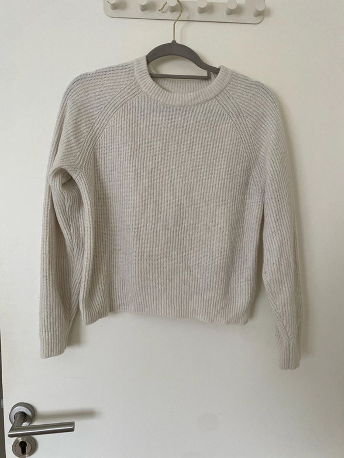 Pull blanc