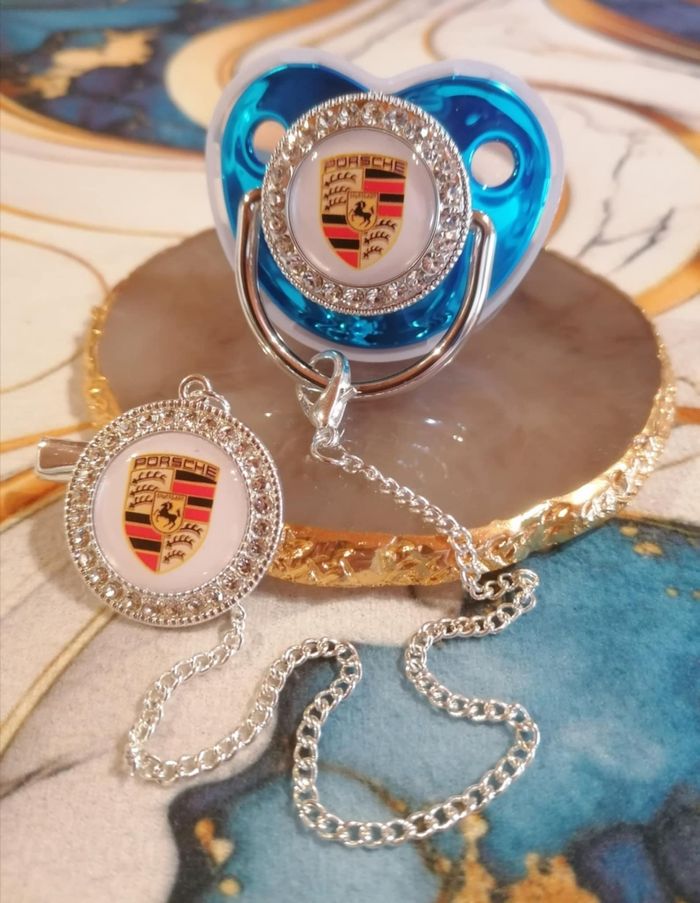 Tétine bleu Porsche