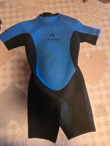 Combinaison mer/piscine 4 ans