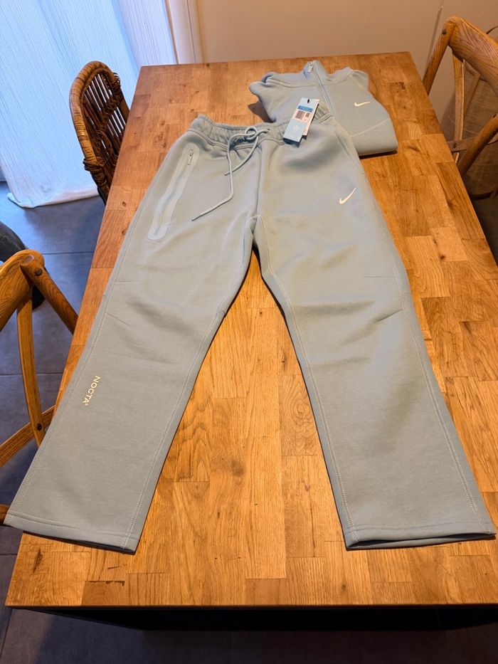 Ensemble survêtement Nike X Nocta jais porté