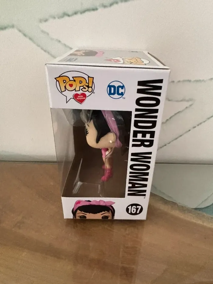 Funko pop figurine Wonder woman 167 bombshells - photo numéro 4