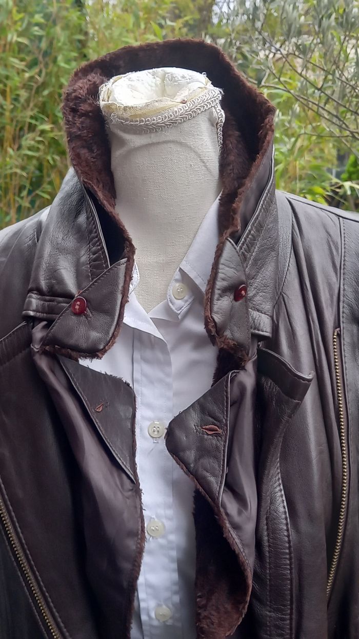 Très belle veste en cuir véritable :Fabiani - photo numéro 10