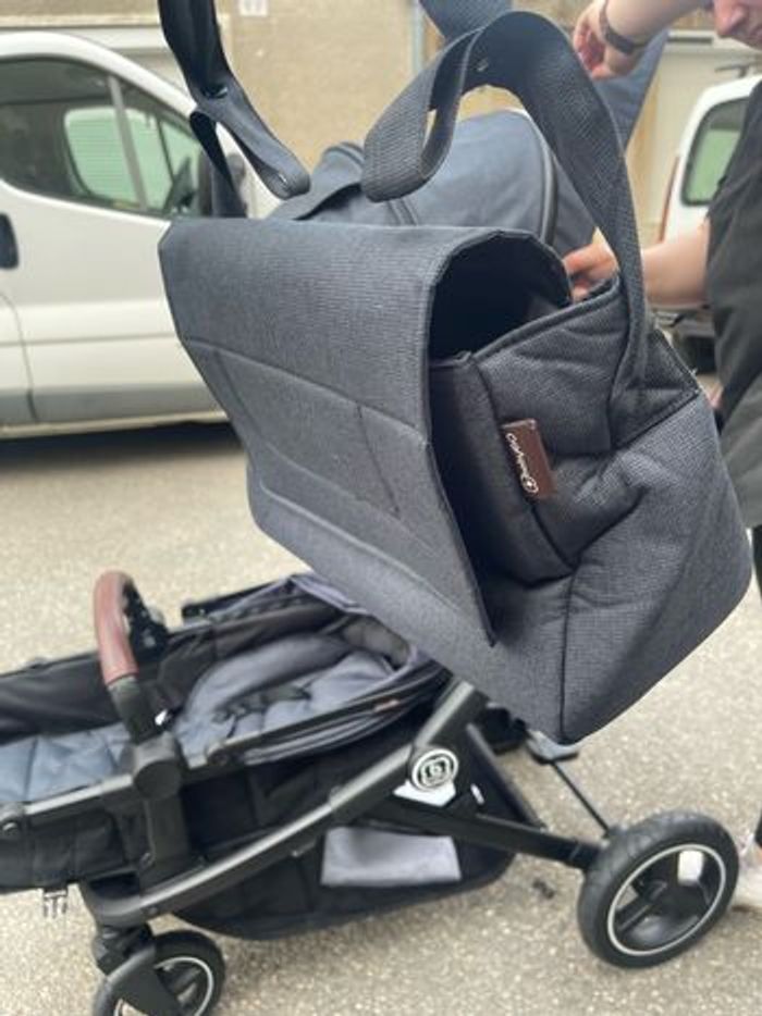 Poussette double BabyGo neuve + accessoires ! - photo numéro 3