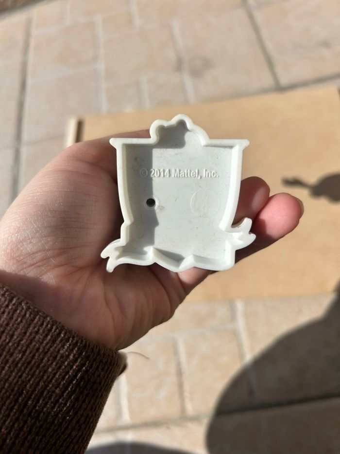 Figurine Monster High Lorna Mcnessie #39 - photo numéro 3