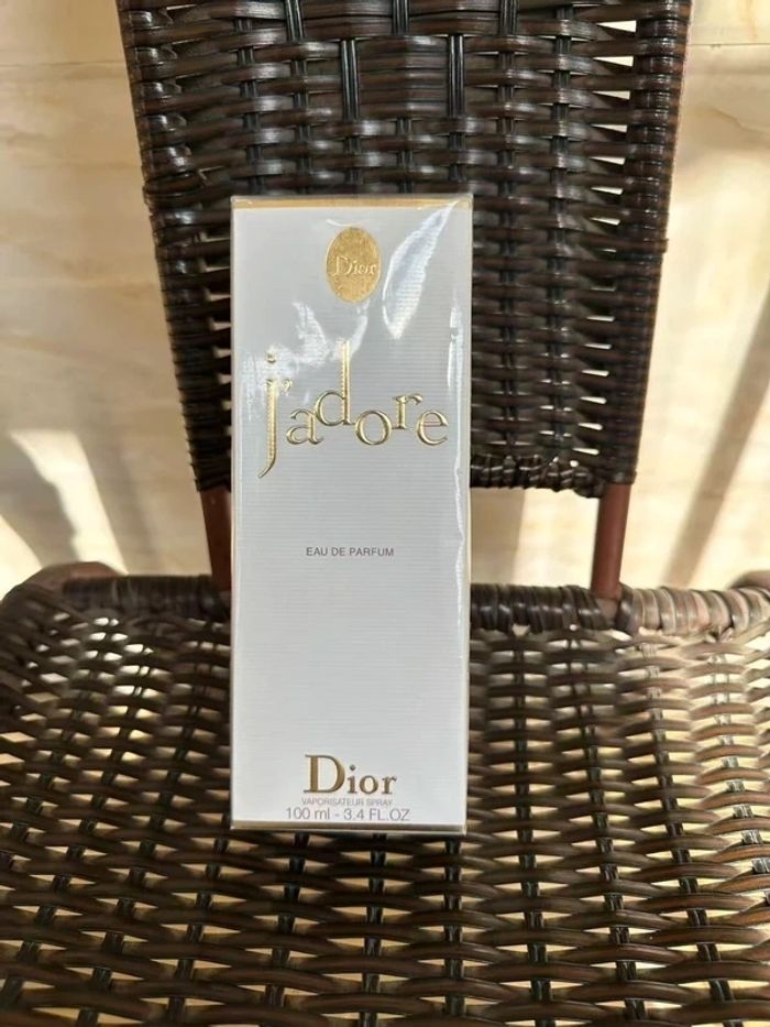 Neuf avec étiquette·Jadore